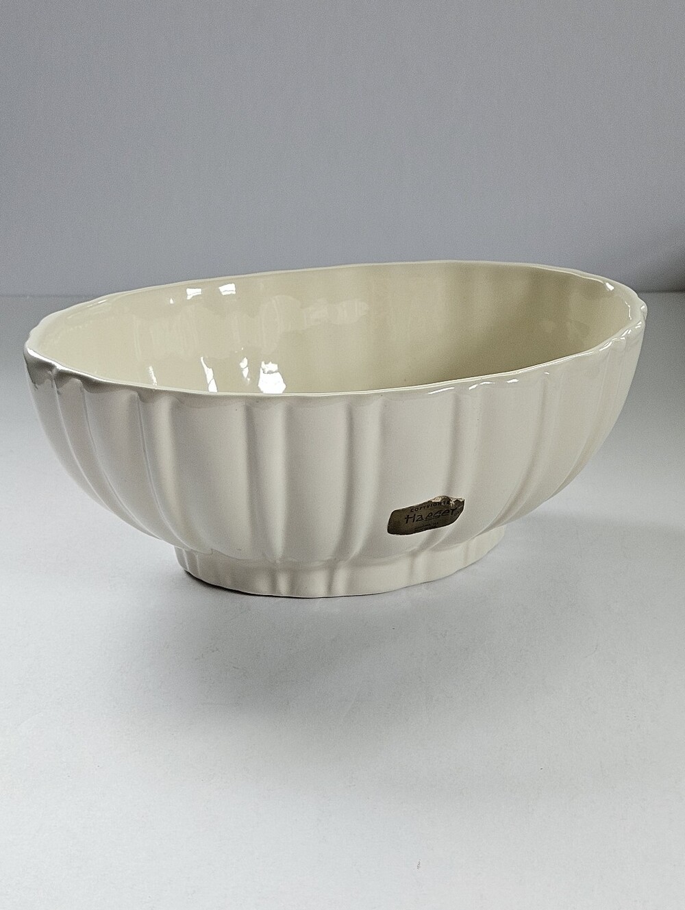 VINTAGE HAEGER USA POTTERY 4020B PLANTER Oval Ribbed CREAM MID-CENTURY MCM flute
